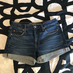 American Eagle women’s shorts size: 6